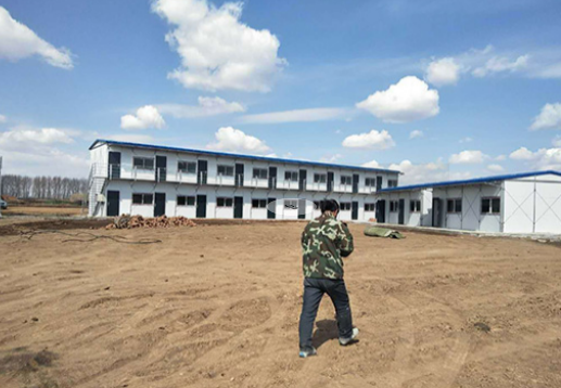 鞍山彩钢活动房：便捷临时装配式建筑